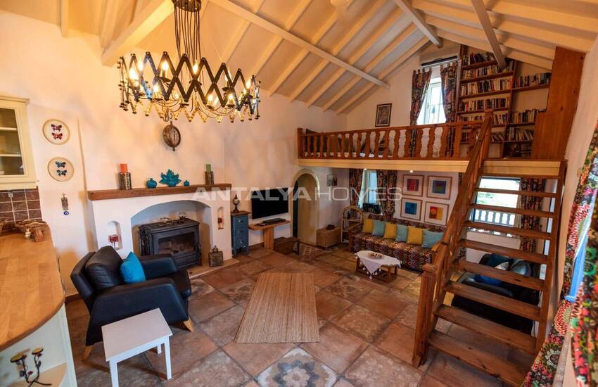 خانه ۳ خوابه در طبیعت، احاطه شده توسط فضای سبز در کایاکوی، فتحیه 16