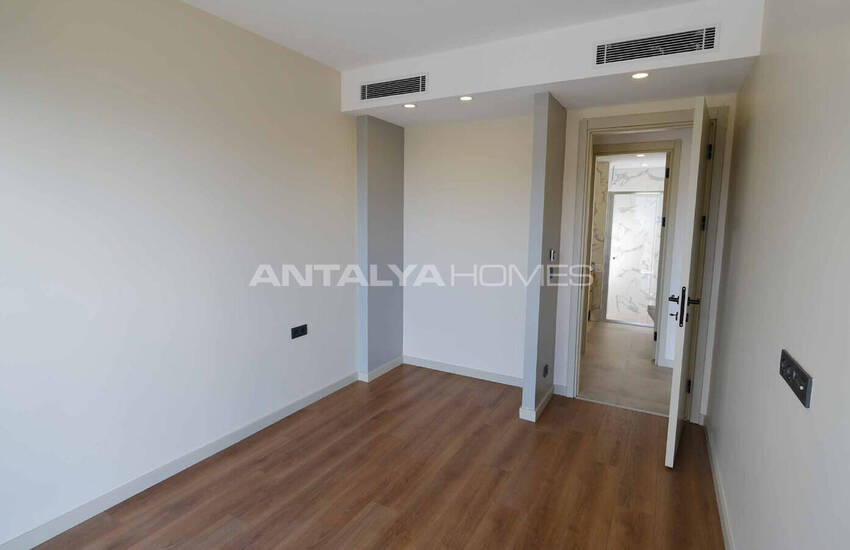 خانههای مدرن با استخرهای خصوصی در نزدیکی ساحل آکیارلار 8