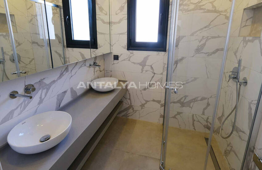 خانههای مدرن با استخرهای خصوصی در نزدیکی ساحل آکیارلار 11