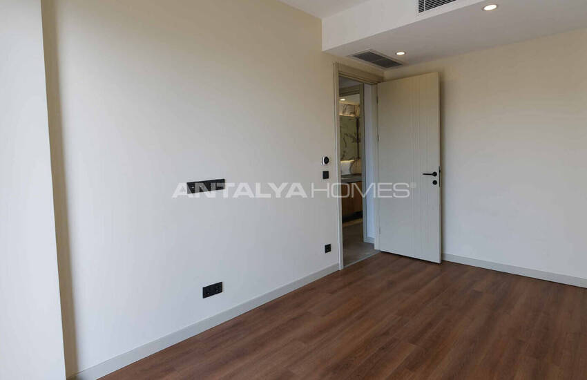 خانههای مدرن با استخرهای خصوصی در نزدیکی ساحل آکیارلار 9