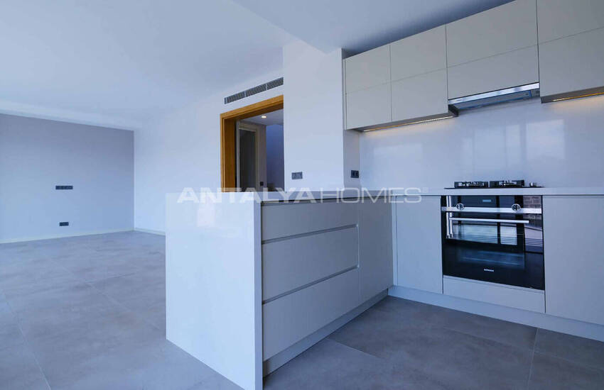 خانههای مدرن با استخرهای خصوصی در نزدیکی ساحل آکیارلار 6