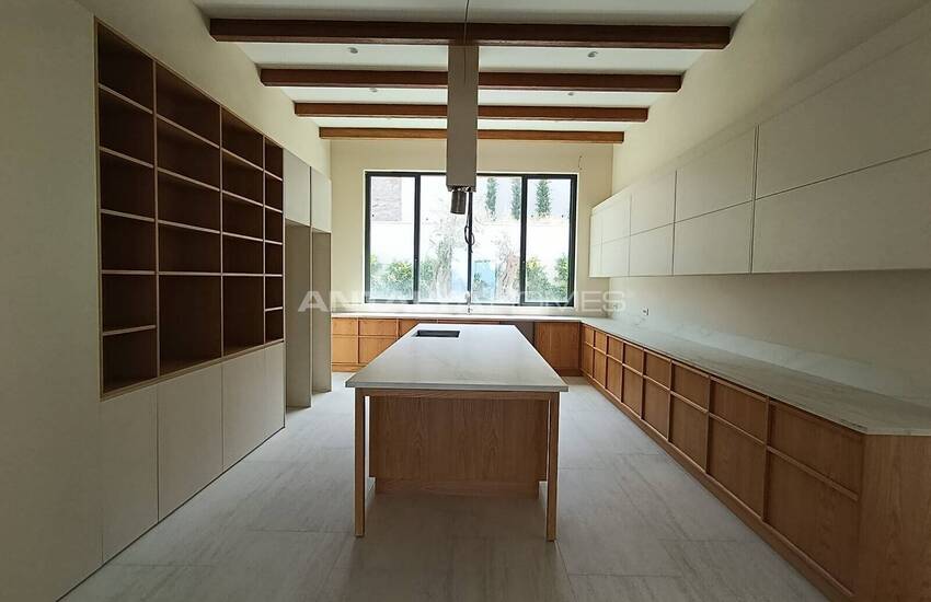 Haus Mit Meerblick Und Garten In Yalikavak Bodrum 18