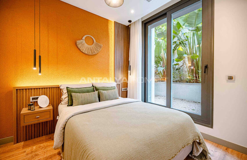 Дома с частными бассейнами и большими садами в Бодруме Мугла 21