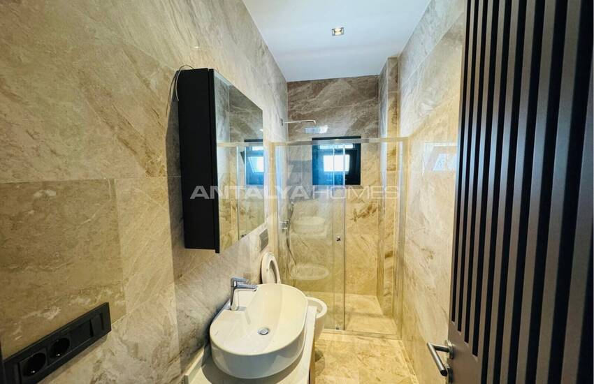 Отдельно стоящий дом с бассейном в закрытом комплексе в Ялыкаваке 13