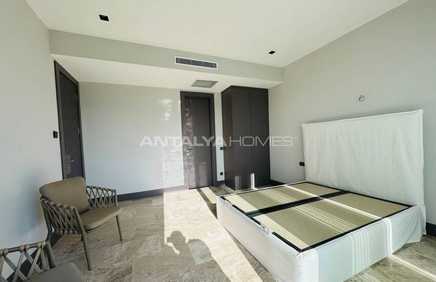 Отдельно стоящий дом с бассейном в закрытом комплексе в Ялыкаваке 12