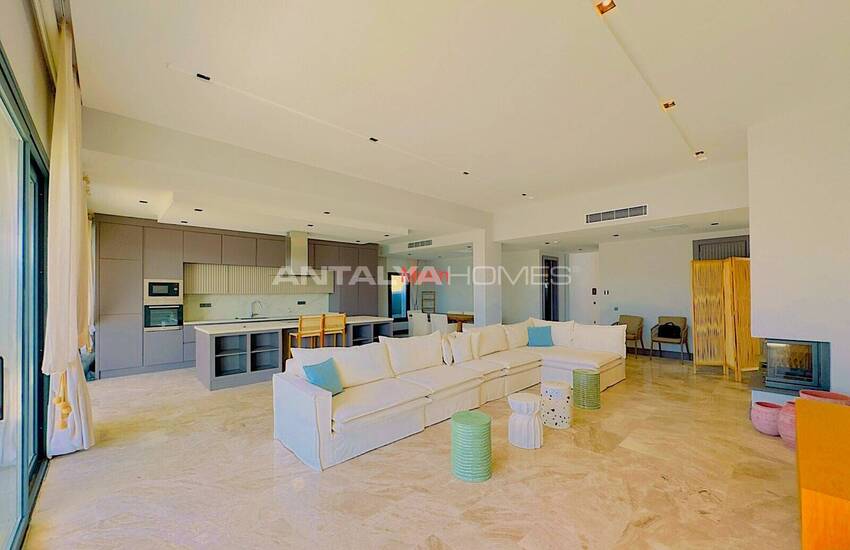 Отдельно стоящий дом с бассейном в закрытом комплексе в Ялыкаваке 4