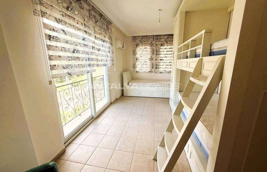 منزل على قطعة أرض مساحتها 1500 متر مربع في فتحية أولودينيز 21