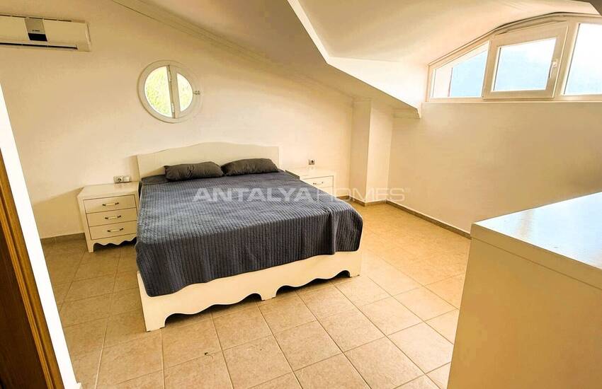 منزل على قطعة أرض مساحتها 1500 متر مربع في فتحية أولودينيز 25