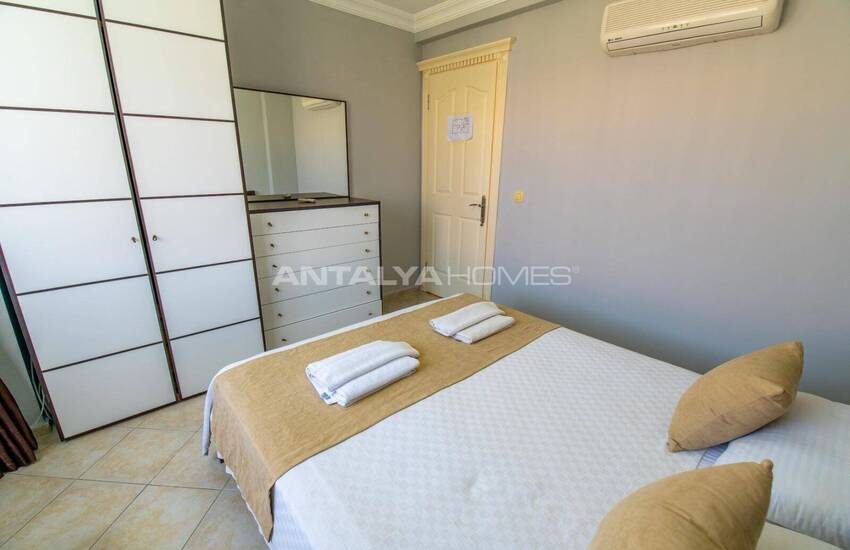 خانه بزرگ با استخر و باغ خصوصی در فتحیه 20