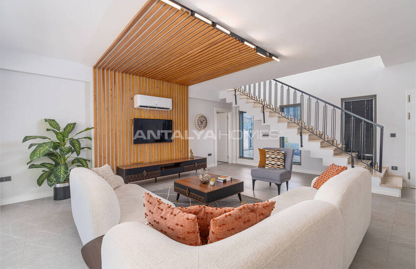 Fethiye'de Çalış Plajı'na Yakın Şık Villa 10