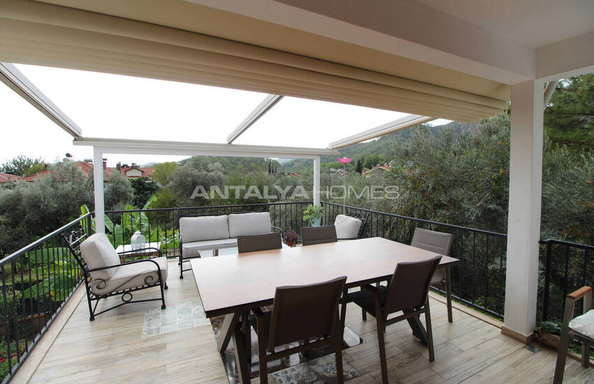 منزل أنيق مطل على الغابة مع مسبح خاص في موغلا غوجيك 40