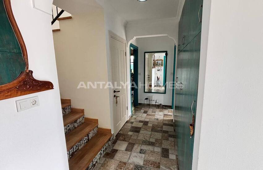 منزل أنيق مطل على الغابة مع مسبح خاص في موغلا غوجيك 36