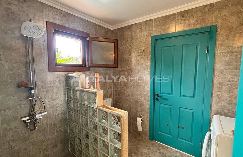 منزل أنيق مطل على الغابة مع مسبح خاص في موغلا غوجيك 34