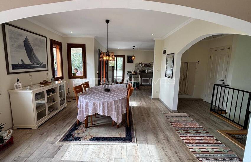 منزل أنيق مطل على الغابة مع مسبح خاص في موغلا غوجيك 18