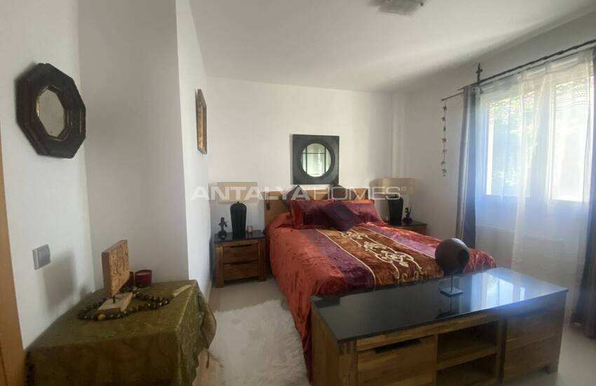 Furnished Flat with a Sea-view Terrace in Bodrum Türkbükü 33