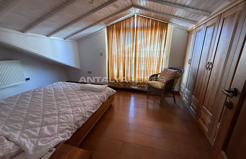 4-bedroom Furnished Sea View Apartment in Fethiye 9