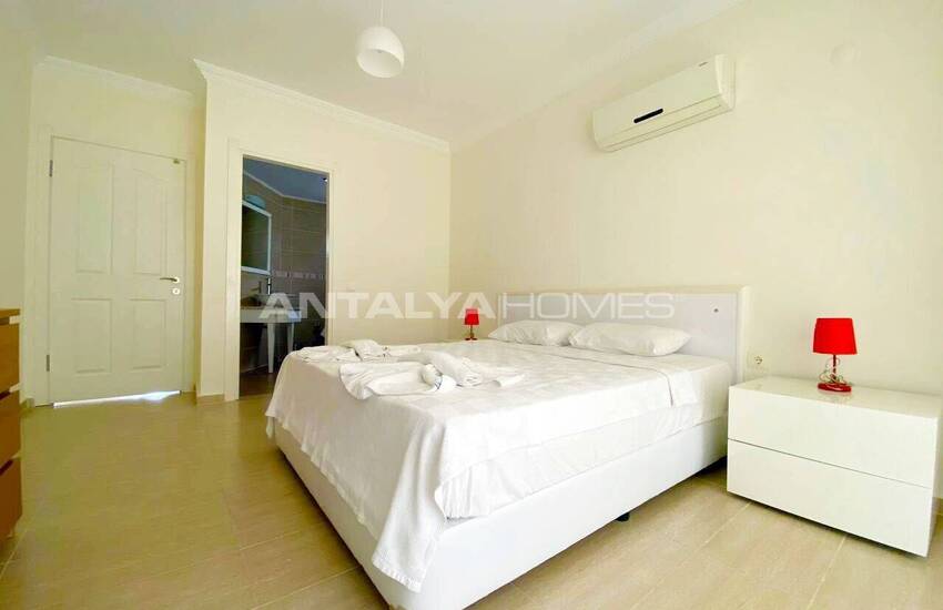 ویلای ۴ خوابه با استخر در نزدیکی فتحیه اولودنیز 14