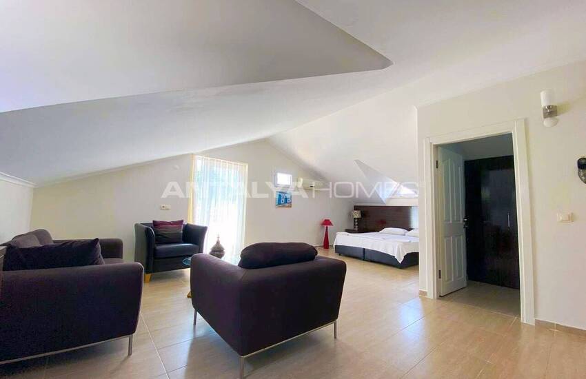 ویلای ۴ خوابه با استخر در نزدیکی فتحیه اولودنیز 10