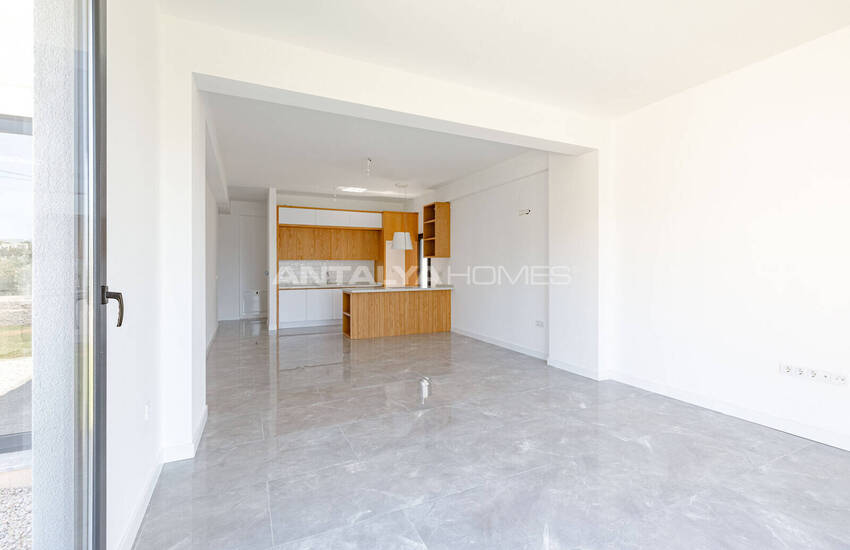 Одноэтажные виллы рядом с пляжем в Бодруме, Кадыкалеси 13