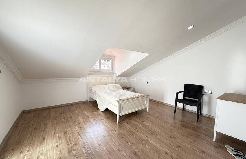 3-bedroom Duplex Flat with Forest View in Fethiye Muğla 18