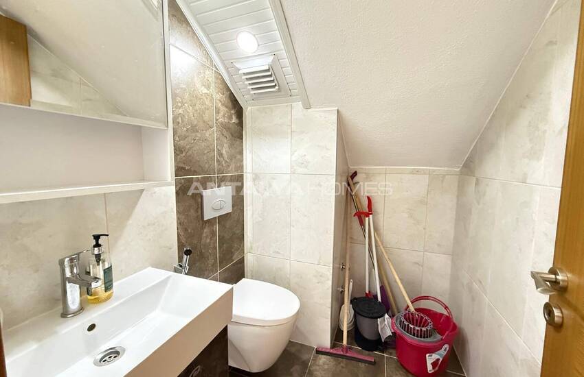 3-bedroom Duplex Flat with Forest View in Fethiye Muğla 20