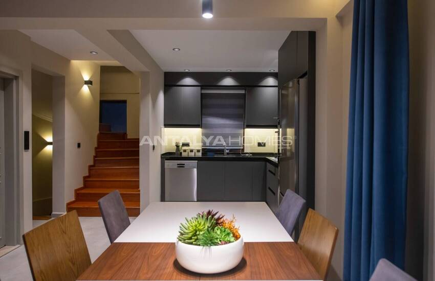 Виллы с частными бассейнами в 10 минутах от пляжа в Фетхие 18