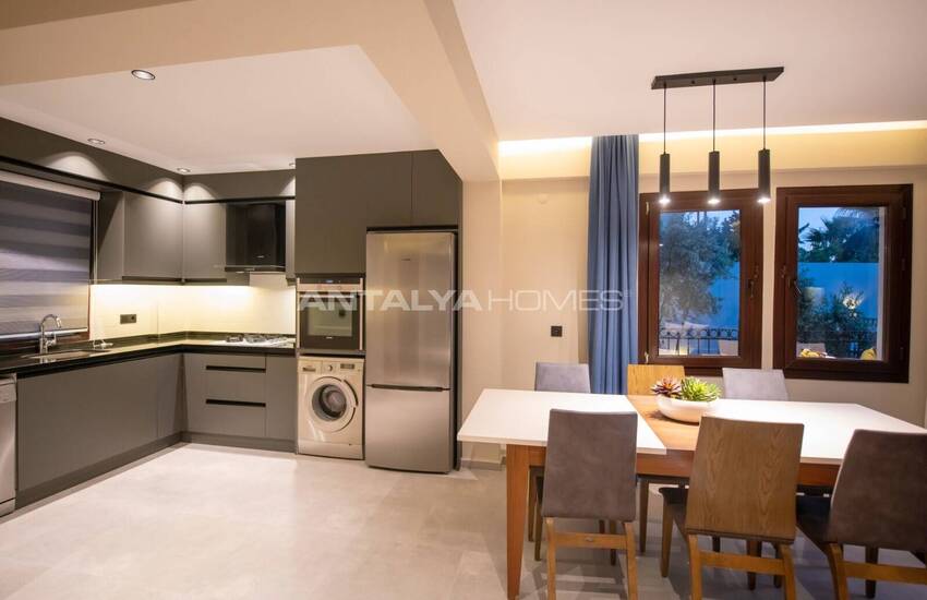 Виллы с частными бассейнами в 10 минутах от пляжа в Фетхие 17