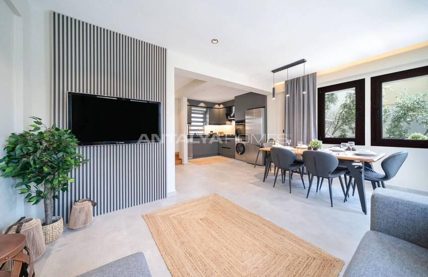 Виллы с частными бассейнами в 10 минутах от пляжа в Фетхие 8