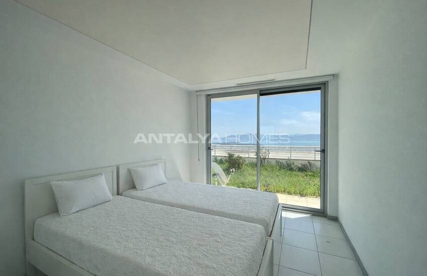 Muğla Milas’ta Havuzlu Sitede Deniz Manzaralı Dubleks Daire 19