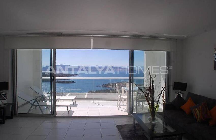 Muğla Milas’ta Havuzlu Sitede Deniz Manzaralı Dubleks Daire 14