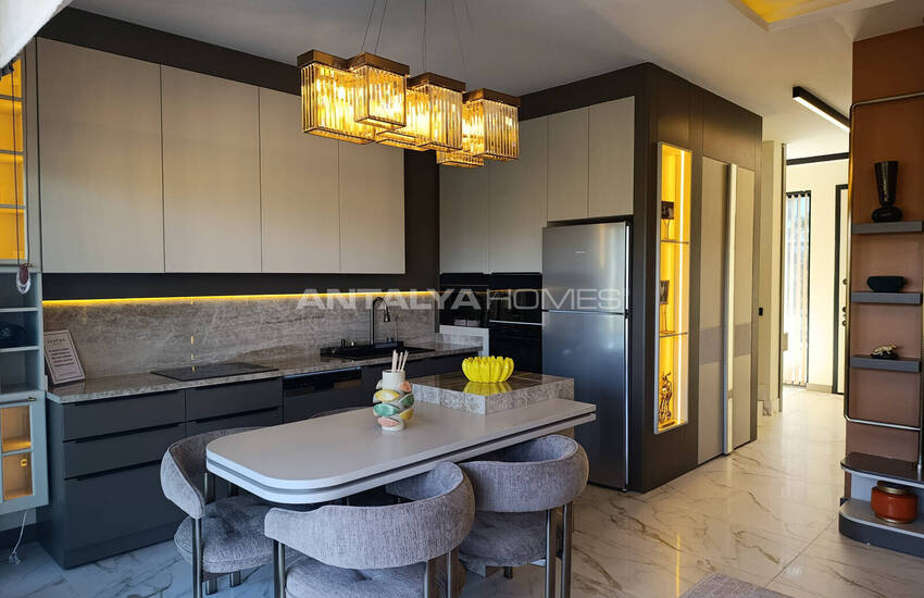 Muğla Milas'ta Özel Koy Kullanımlı Deniz Manzaralı Villalar 15