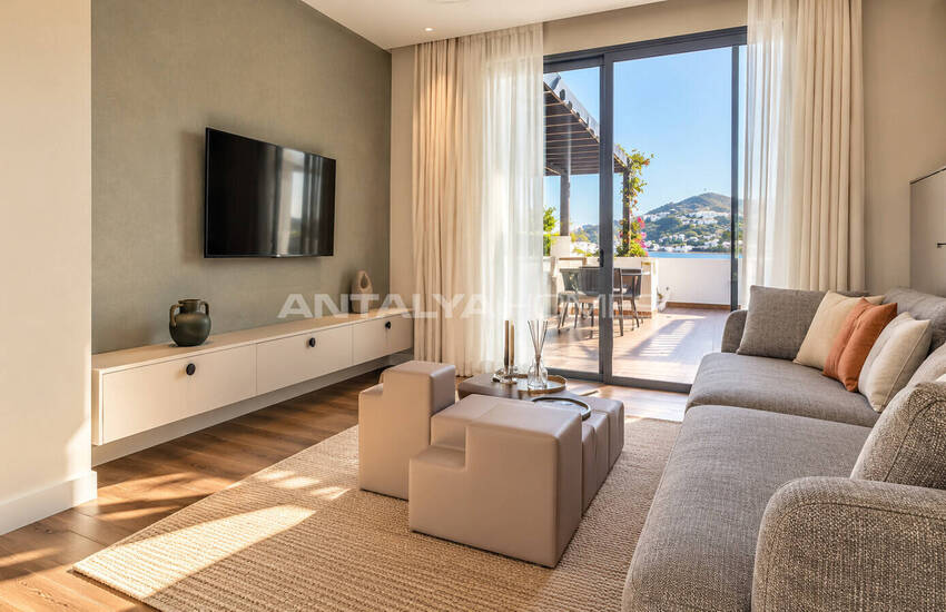 Detached Villas for Sale with Sea Views in Bodrum Muğla 36