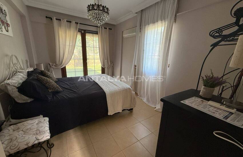 Fethiye'de Özel Havuzlu 4 Yatak Odalı Müstakil Villa 14