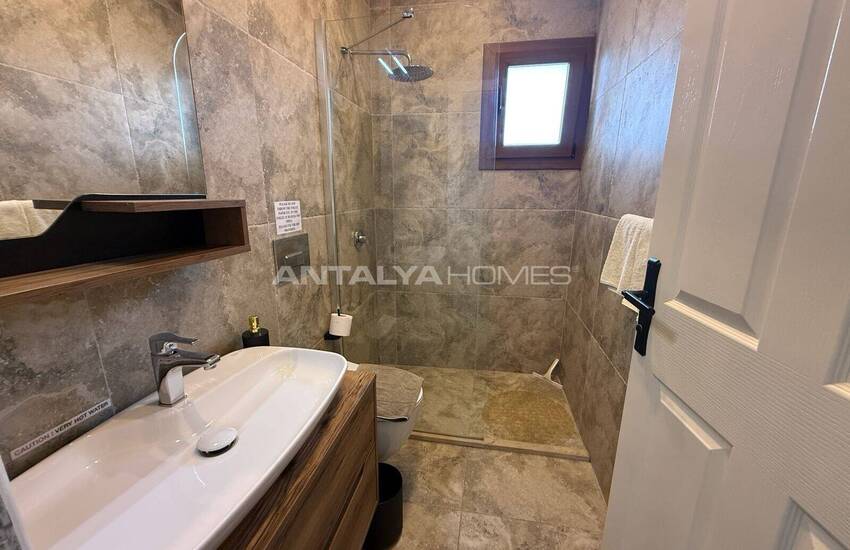 Fethiye'de Özel Havuzlu 4 Yatak Odalı Müstakil Villa 18