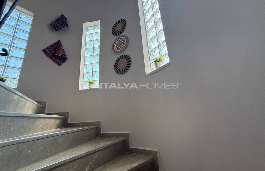 Fethiye'de Özel Havuzlu 4 Yatak Odalı Müstakil Villa 16