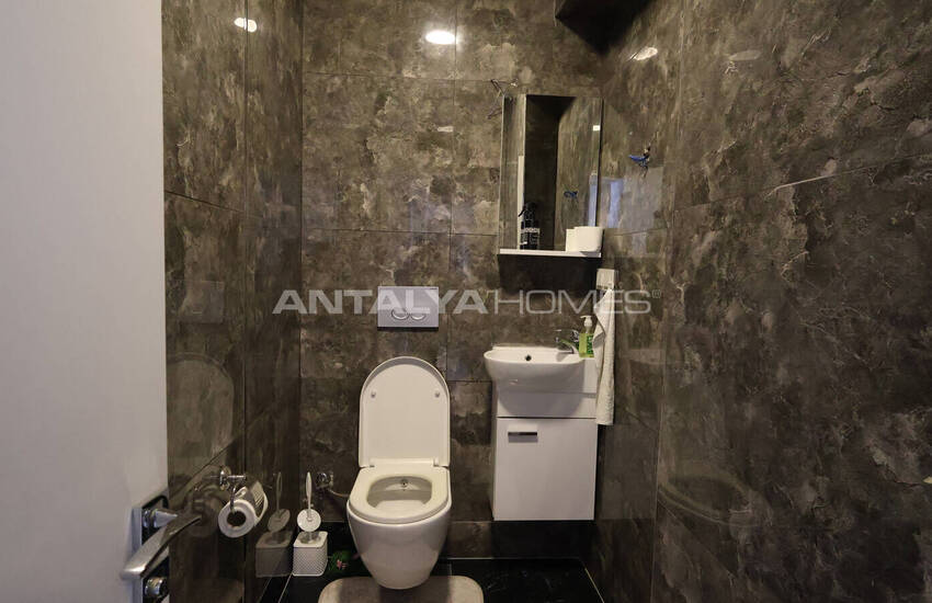 Fethiye'de Denize ve Günlük İhtiyaçlara Yakın 3+1 Satılık Daire 15