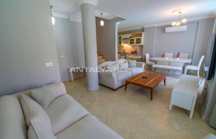 Fethiye'de Özel Havuzlu Plaja Yakın İkiz Villa 6