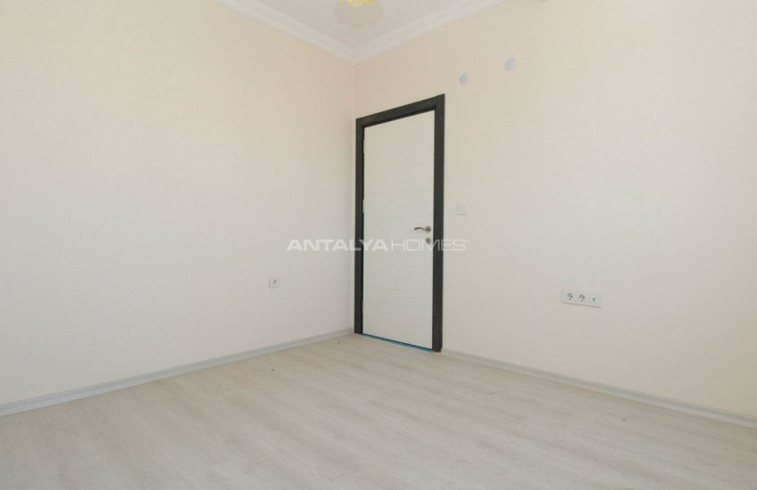 Recently Completed Apartments Next to the Main Road in Kepez Antalya 18