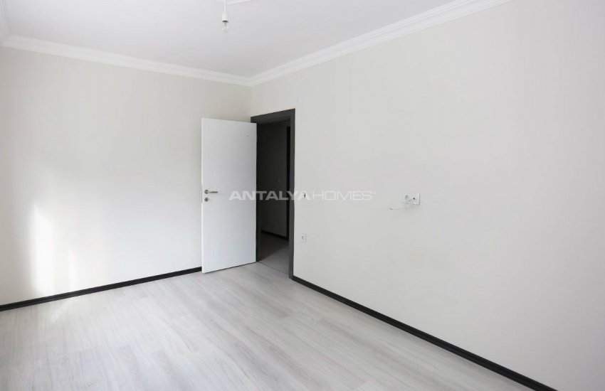 Newly Completed Apartments in Kepez at Affordable Prices 18