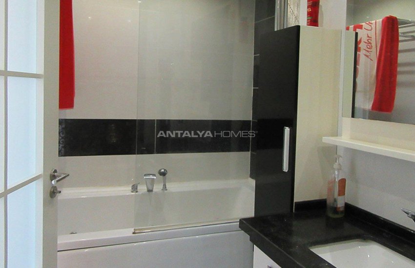 Двухуровневая Квартира 5+1 с Видом на Море в Анталии 16