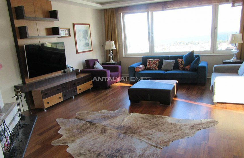 Двухуровневая Квартира 5+1 с Видом на Море в Анталии 3
