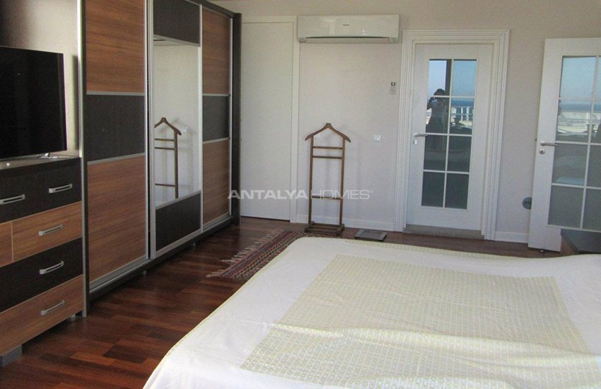 Двухуровневая Квартира 5+1 с Видом на Море в Анталии 10