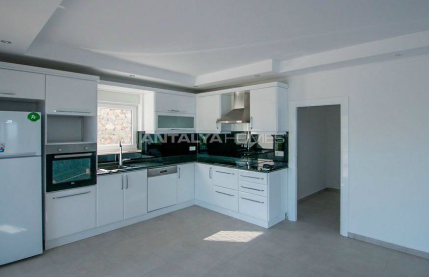 Luxury Detached Villa in Alanya with Sea View 13