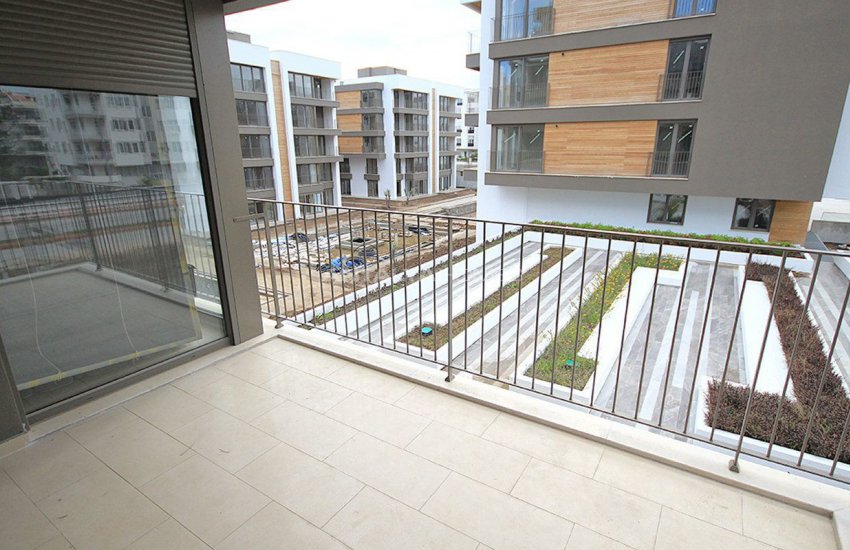 شقق حديثة للشراء في كونيالتي 42