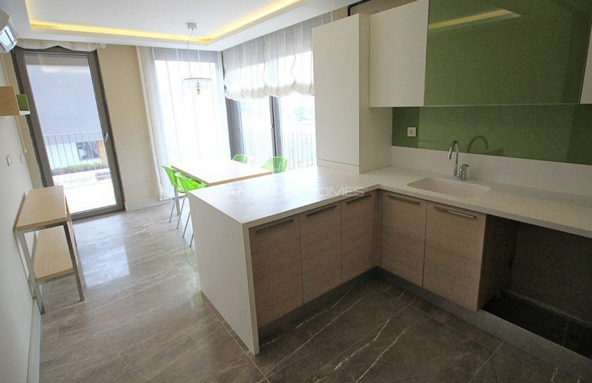 شقق حديثة للشراء في كونيالتي 28