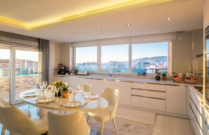 Luxurious Apartments in Alanya in a Sea View Complex 14