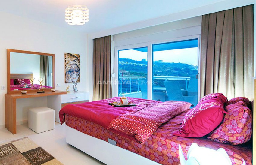 Luxurious Villas with High-quality Materials in Antalya Alanya 45