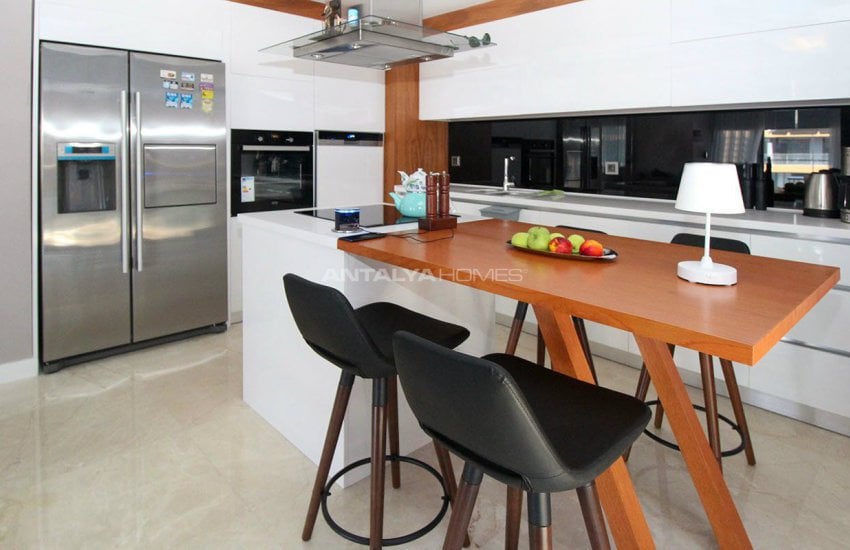 Eco-friendly Apartment Close to Social Amenities in Antalya 15