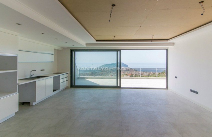 املاک لوکس در مرکز آلانیا احاطه شده با طبیعت 13