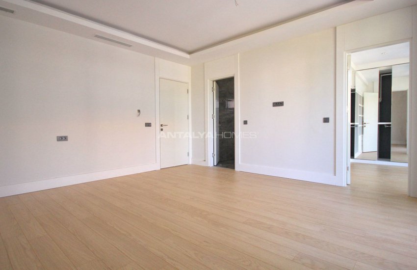 Centrally Located Villas in Antalya Turkey 15